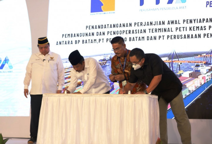 Kepala BP Batam Teken Komitmen Pengembangan Batam dengan Nilai Investasi Rp11 Triliun