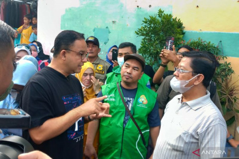 Anies Senang Warga Antusias Ikut Gerakan Jakarta Sadar Sampah