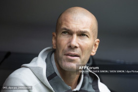 Kendala Bahasa Bikin Zidane Emoh Latih Klub Inggris