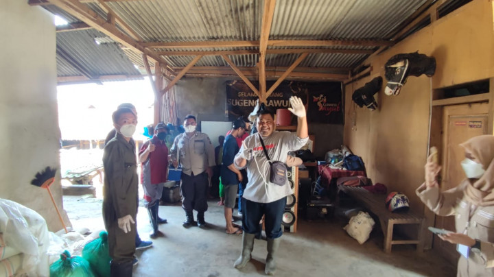 Hewan Ternak di 3 Desa di Ngantang Malang Mulai Disuntik Vaksin PMK