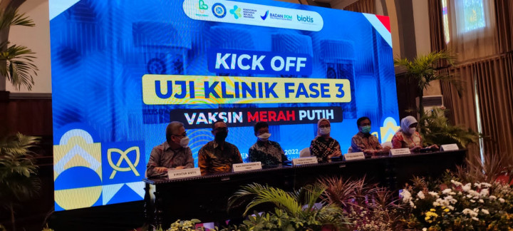 Unair Libatkan 4.005 Subjek Selama Uji Klinis Fase 3 Vaksin Merah Putih