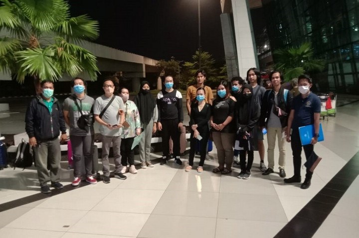 Kemenlu Pulangkan 15 WNI Korban TPPO dari Laos