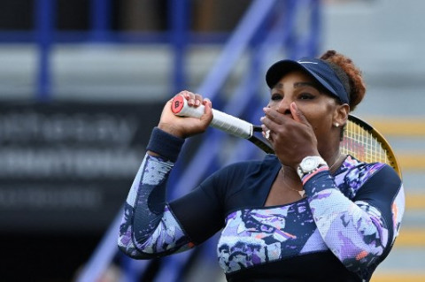 Serena Williams Disingkirkan Petenis Debutan pada Babak Pertama Wimbledon