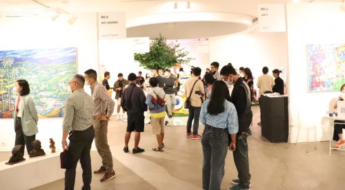 Art Moments Jakarta Online 3 (AMJO 3) kembali hadir dengan konsep hibrida menampilkan lebih dari 1.200 karya seni dari 52 galeri seni di seluruh dunia (Foto:Dok)