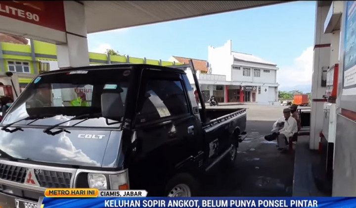 Aturan Beli BBM Pakai Aplikasi MyPertamina Bikin Sopir Angkot Khawatir