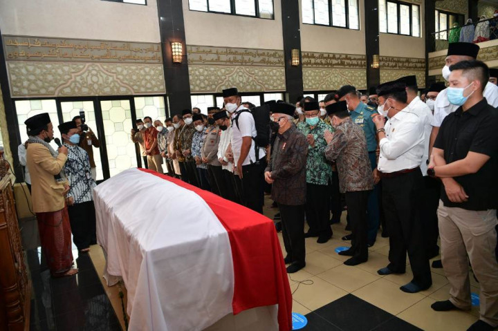 Kenang Tjahjo, Wapres: Siang Malam Bekerja Mempercepat Reformasi Birokasi