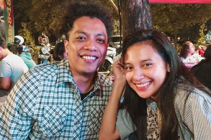 Indah Permatasari Tak Paham Ibunya Masih Membenci Arie Kriting