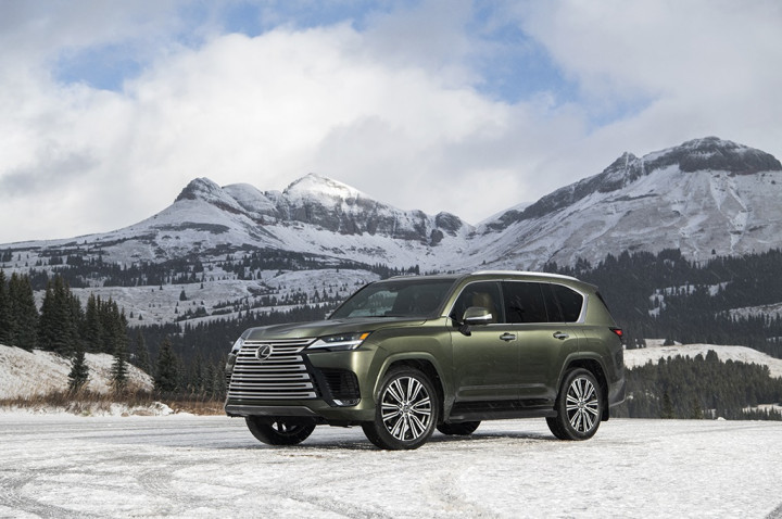 SUV Termahal Lexus Di Indonesia Mengaspal, Harga Sampai Rp3 Miliar