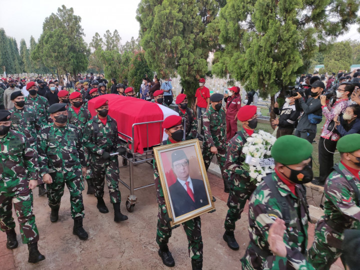 Kenang Sosok Tjahjo, Ganjar: Suka Memotivasi Generasi Muda