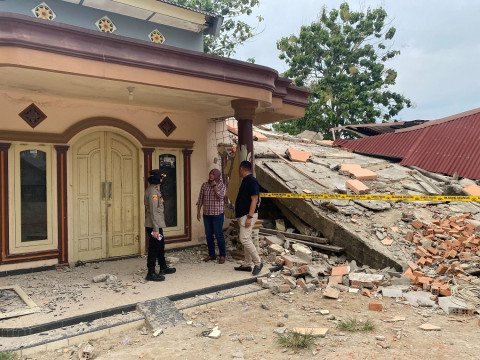 Gedung Sekolah Ambruk di Palembang Tak Kantongi IMB