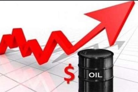 Harga Minyak Dunia Naik karena Pasokan Ketat