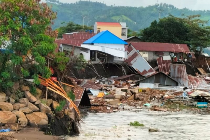 116 Hunian bagi Warga Terdampak Abrasi Pantai Amurang Dibangun Tahun Ini