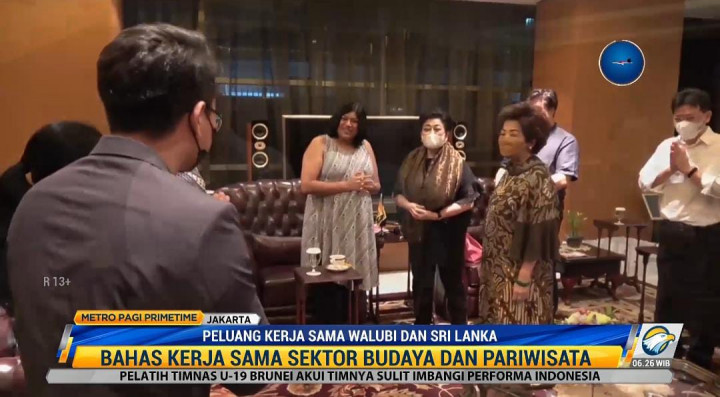 Memperkenalkan Candi Borobudur ke Dubes Sri Lanka