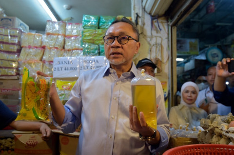 Pemerintah Segera Distribusi Minyak Goreng Kemasan ke Timur Indonesia