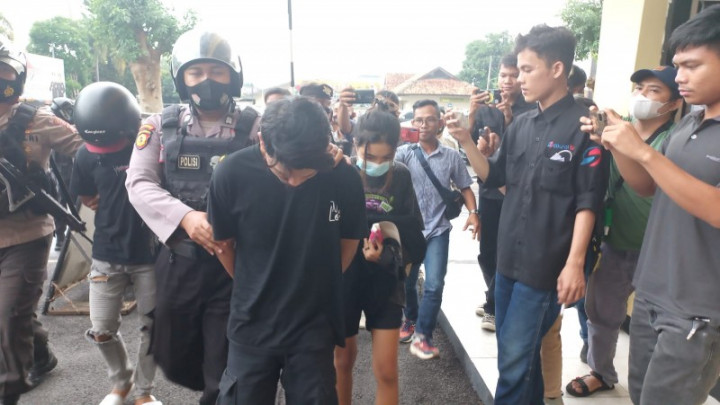 Antar Penjaja Seks Modus Open BO, 2 Remaja di Lampung Dibekuk