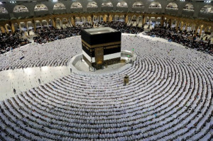 Ibadah Haji Dimulai Tanpa Menggunakan Masker Usai Pandemi Kurung Mekkah