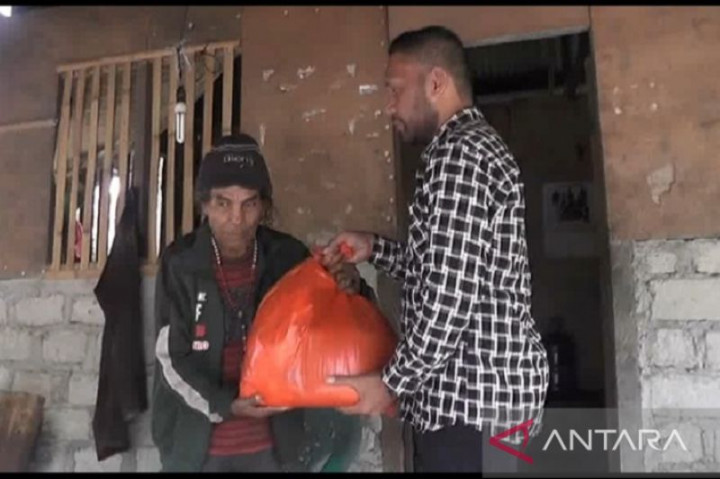 3 Penambang Batu Cinnabar Tertimbun Longsor Belum Ditemukan