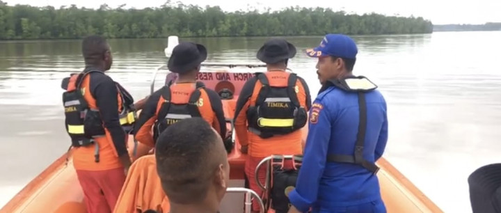 Kapal Pengangkut 30 Kubik Kayu Tenggelam, 11 ABK Hilang