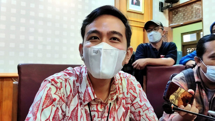 Gibran Akan Gunakan Vaksin Booster Syarat Menonton ASEAN Para Games 2022
