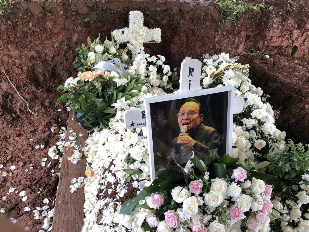 Makam Bob Tutupoly (Foto: medcom/shindu)