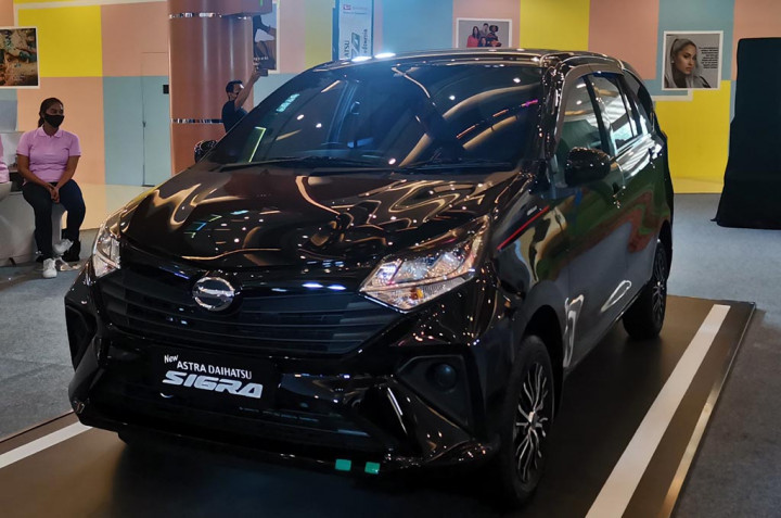 Make Up Baru Daihatsu Sigra Lebih Sporty