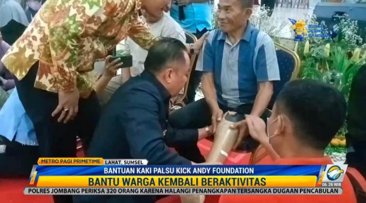 Kick Andy Foundation Salurkan Kaki Palsu ke Difabel di Lahat