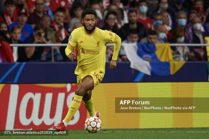 Joe Gomez Bertahan Lebih Lama di Liverpool