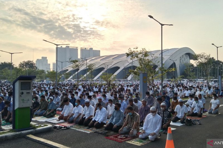 Iduladha Membantu Sesama