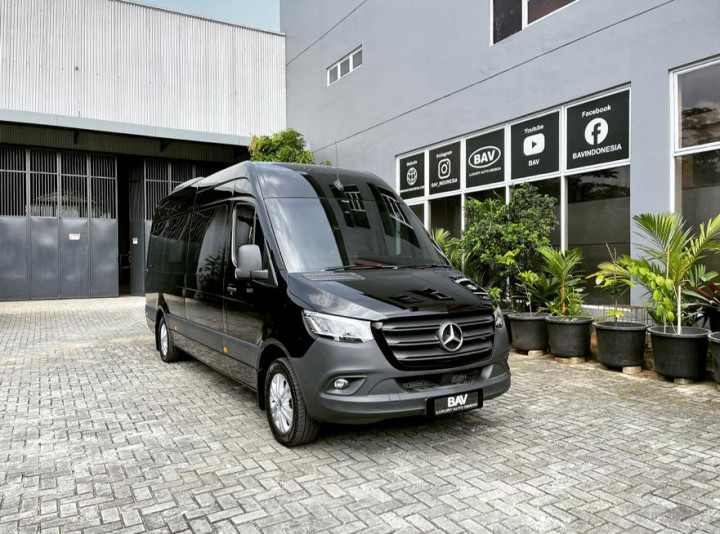 BAV Rombak Interior Mercedes-Benz Sprinter, Cocok Buat Mobil