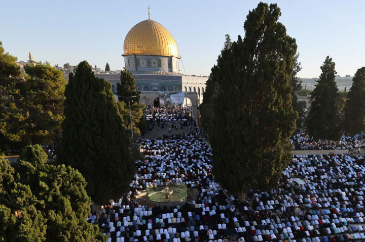 Foto: Ratusan Ribu Jemaah Salat Iduladha di Masjid Al Aqsa