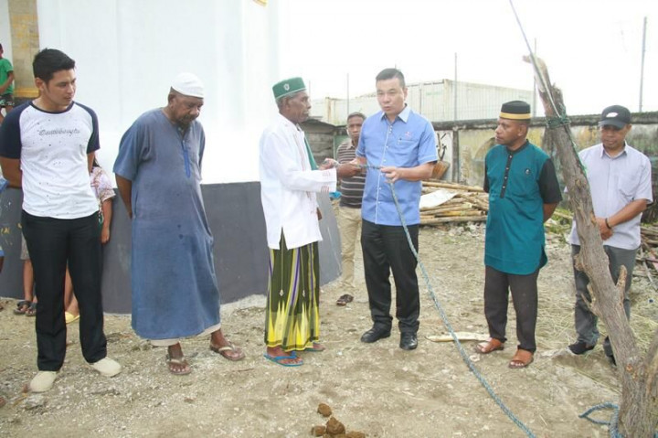 Pemkab Kaimana Sumbang 31 Ekor Hewan Kurban untuk Umat Islam