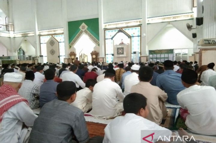 Gubernur Sultra Ajak Umat Muslim Teladani Nabi Ibrahim