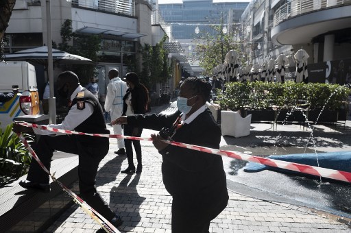 Penembakan di Sebuah Kedai Afrika Selatan, 14 Tewas 3 Terluka