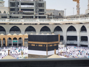 Jemaah Haji dengan Komorbid Banyak Tumbang saat Lempar Jumroh