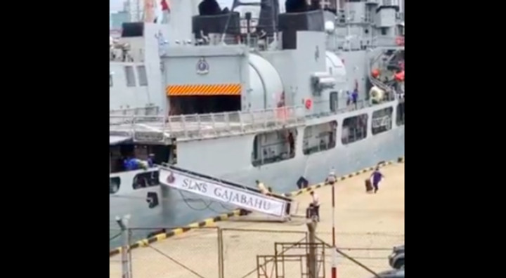 Menghilang, Presiden Sri Lanka Dikabarkan Melarikan Diri dengan Kapal Perang