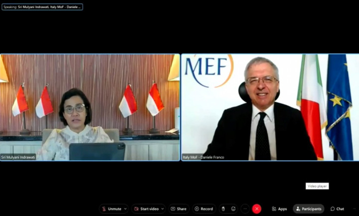Sri Mulyani Bahas Masalah Global dengan Menkeu Italia