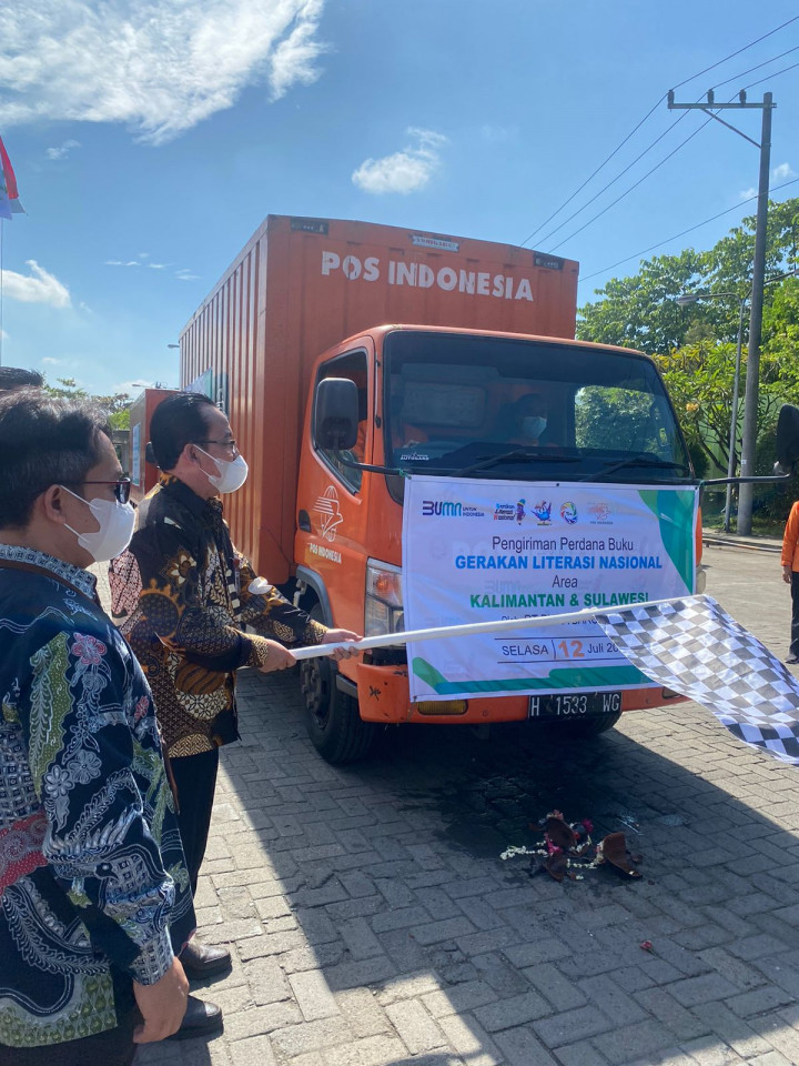 Kemendikbudristek Distribusikan 3,2 Juta Buku untuk Sekolah di Pelosok Kalimantan dan Sulawesi