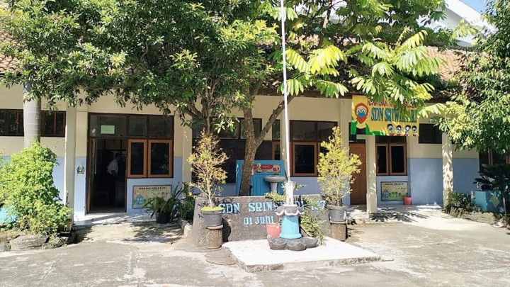 Semangat Azzam Jadi Satu-satunya Murid Baru SDN Sriwedari 197 Solo