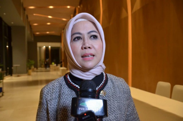 PAN: Minyak Goreng dari Putri Zulhas Tidak Gratis