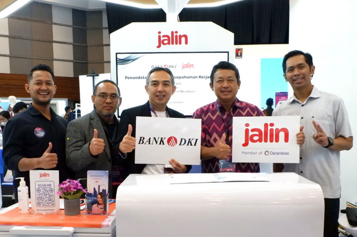 Kembangkan Layanan Digital, Jalin Gandeng Bank DKI