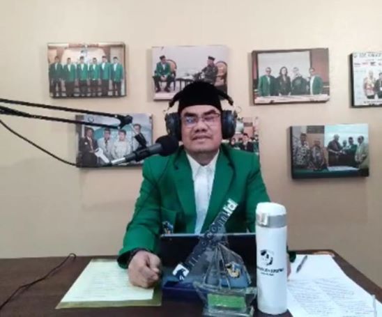 Rektor UMI, Basri Modding. Foto: Dok. Instagram Beasiswa OSC
