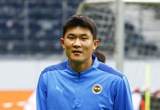 Napoli Inginkan Bek Korea Selatan Sebagai Pengganti Koulibaly