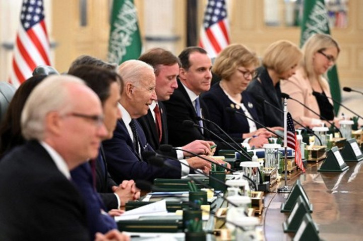 AS dan Arab Saudi Tandatangani 18 Perjanjian Selama Kunjungan Biden