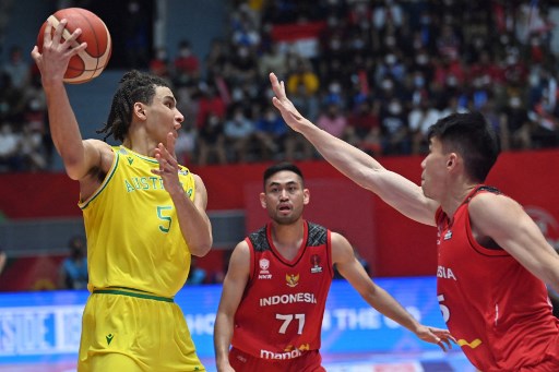 FIBA Asia Cup: Usai Dilumat Australia, Pelatih Indonesia Minta Pemainnya Bangga FIBA Asia Cup: Usai Dilumat Australia, Pelatih Indonesia Minta Pemainnya Bangga