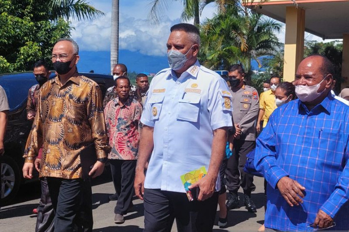 Papua Barat Tegur Daerah dengan Capaian Vaksinasi Rendah