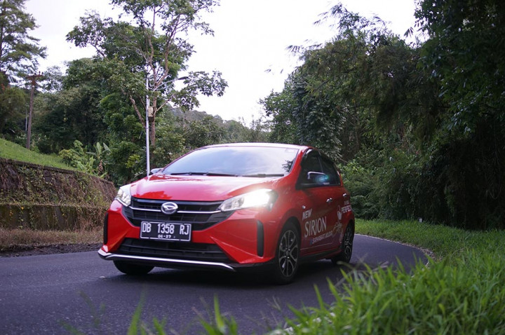 Menguji New Daihatsu Sirion Di Luar Habitatnya, Masih <i>Fun to Drive</i>?