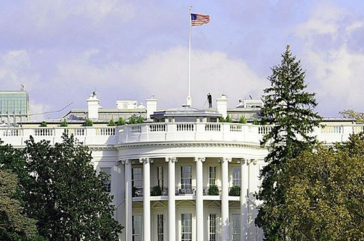 Senat Demokrat AS Desak Biden Deklarasikan Darurat Iklim Senat Demokrat AS Desak Biden Deklarasikan Darurat Iklim