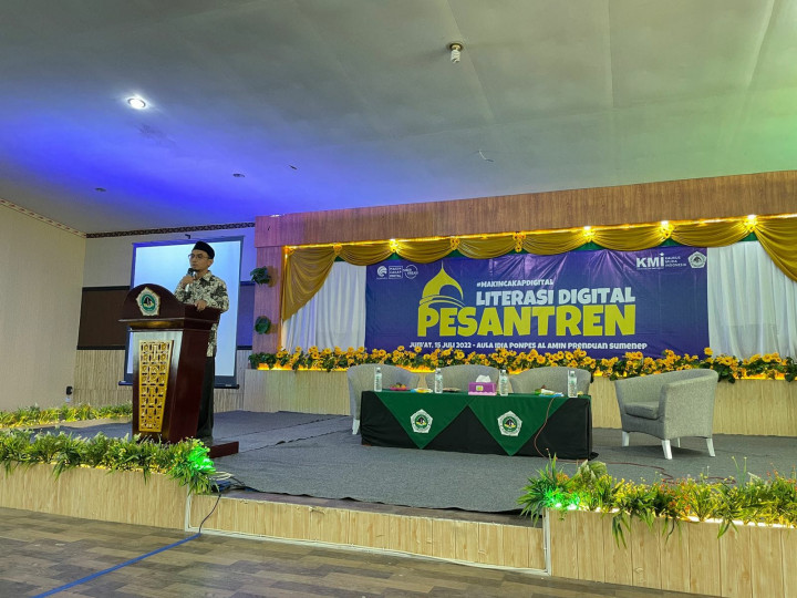 Kemenkominfo Gelar Seminar Literasi Digital untuk Pesantren
