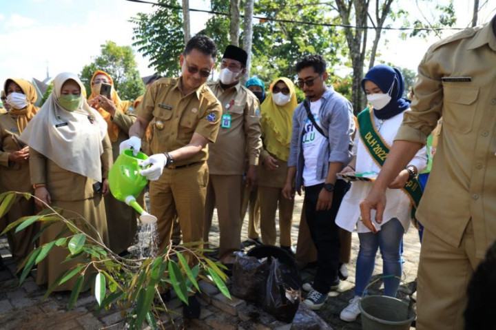 Warga Pontianak Diajak Manfaatkan Lahan Kosong untuk Penghijauan
