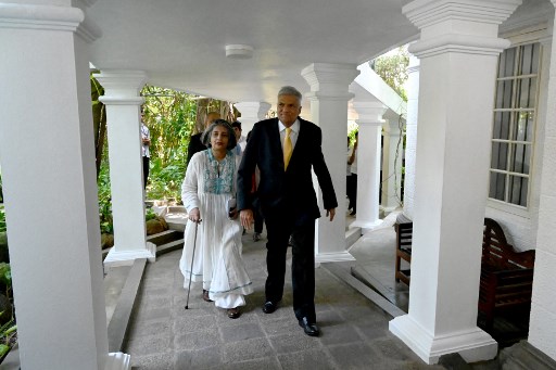 Dua Kandidat Utama akan Bertarung untuk Rebut Kursi Presiden Sri Lanka